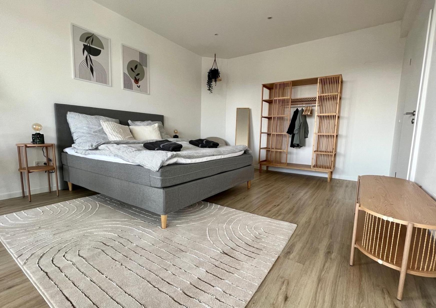 Piso Superior - Exklusives Apartment An Der Promenade Mit Rheinsicht & Loggia Эммерих Экстерьер фото
