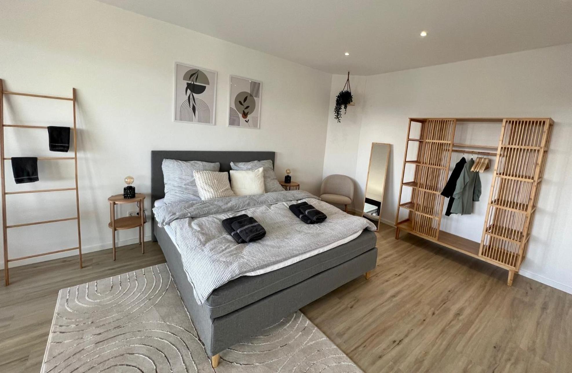 Piso Superior - Exklusives Apartment An Der Promenade Mit Rheinsicht & Loggia Эммерих Экстерьер фото